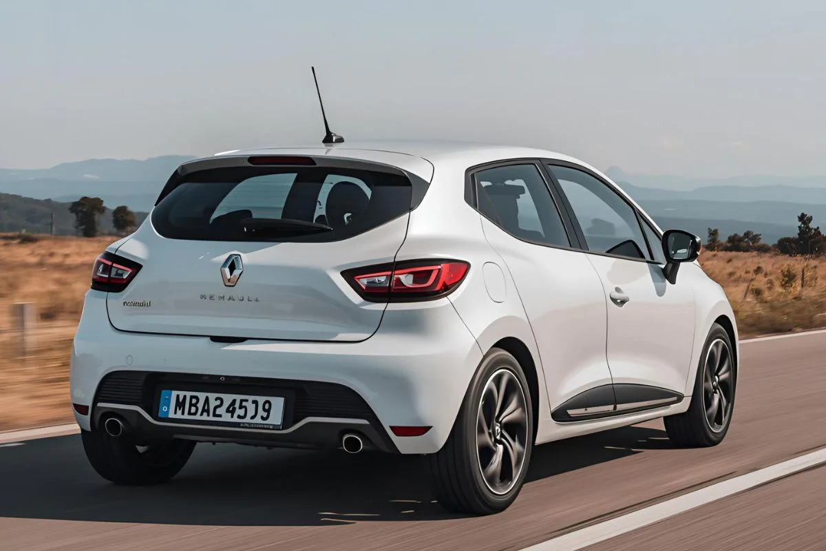renault clio (4)